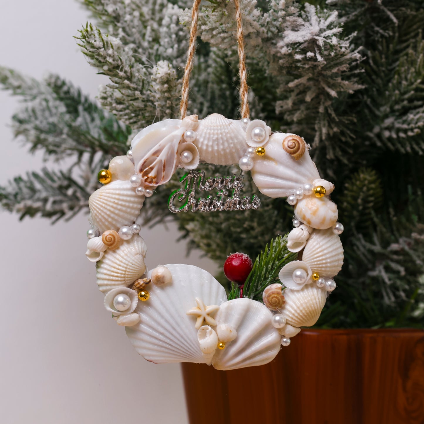 Seashell Christmas Wreath Ornament
