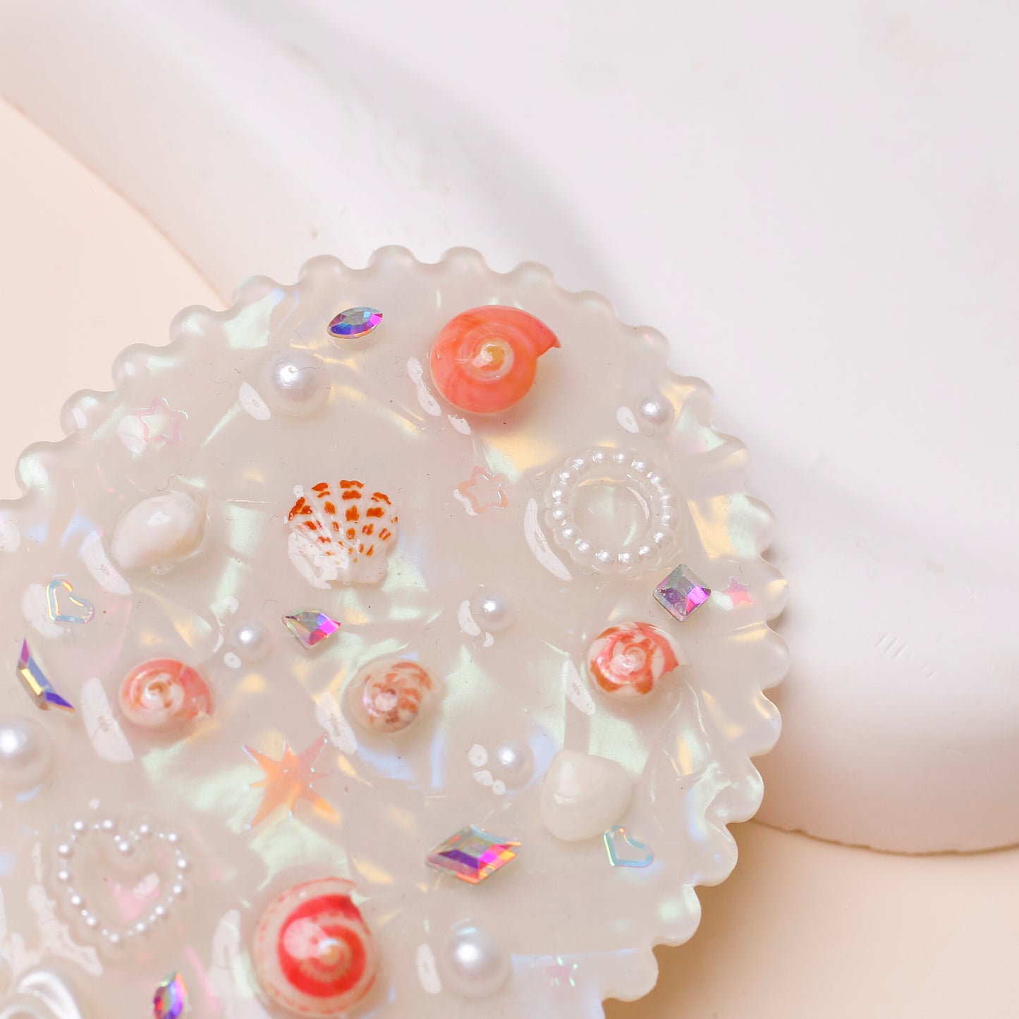 Mini Seashell Handheld Mirror