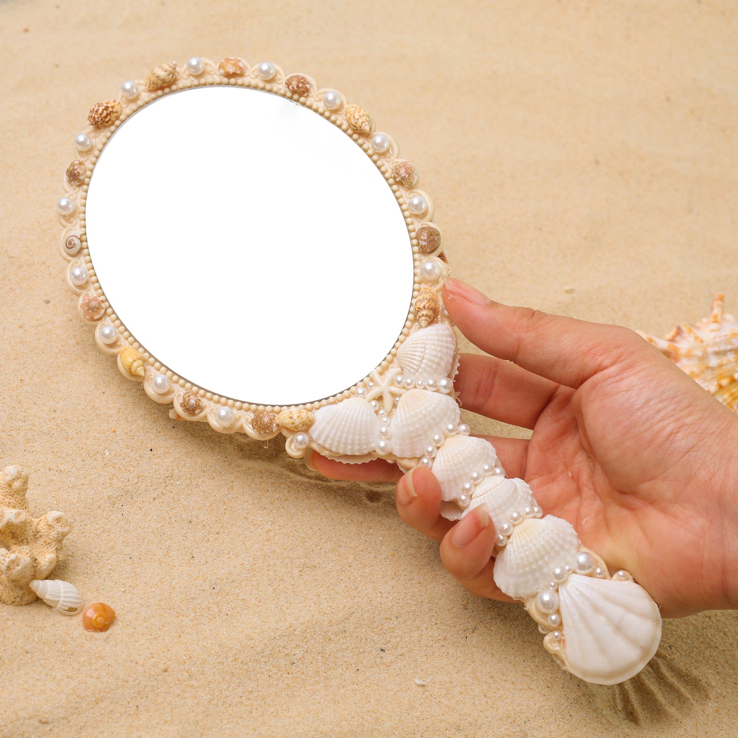 Seashell Handle Mirror