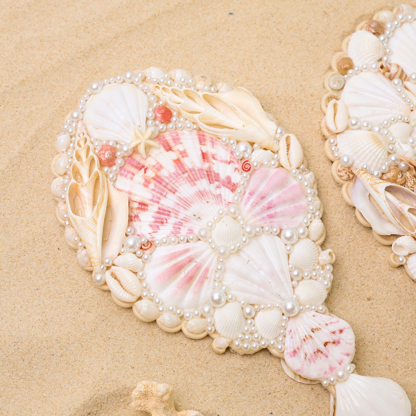 Seashell Handle Mirror